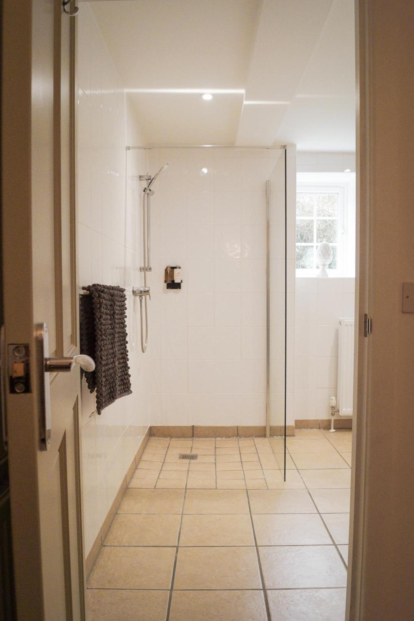 Lemon Tree Rooms - Newly Refurbished Coastal Stay Swyre Zewnętrze zdjęcie