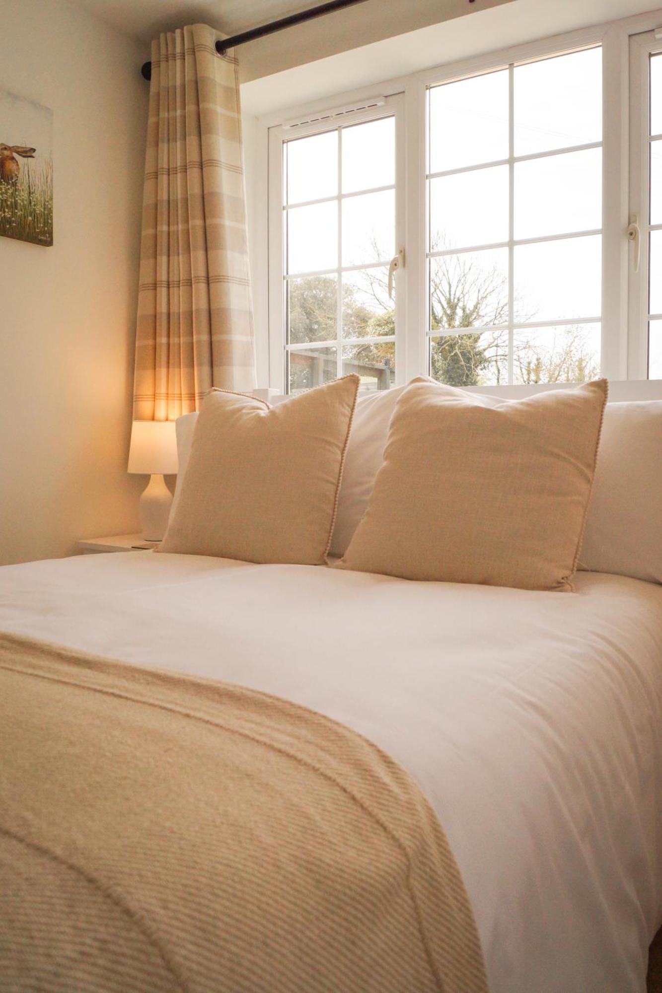 Lemon Tree Rooms - Newly Refurbished Coastal Stay Swyre Zewnętrze zdjęcie