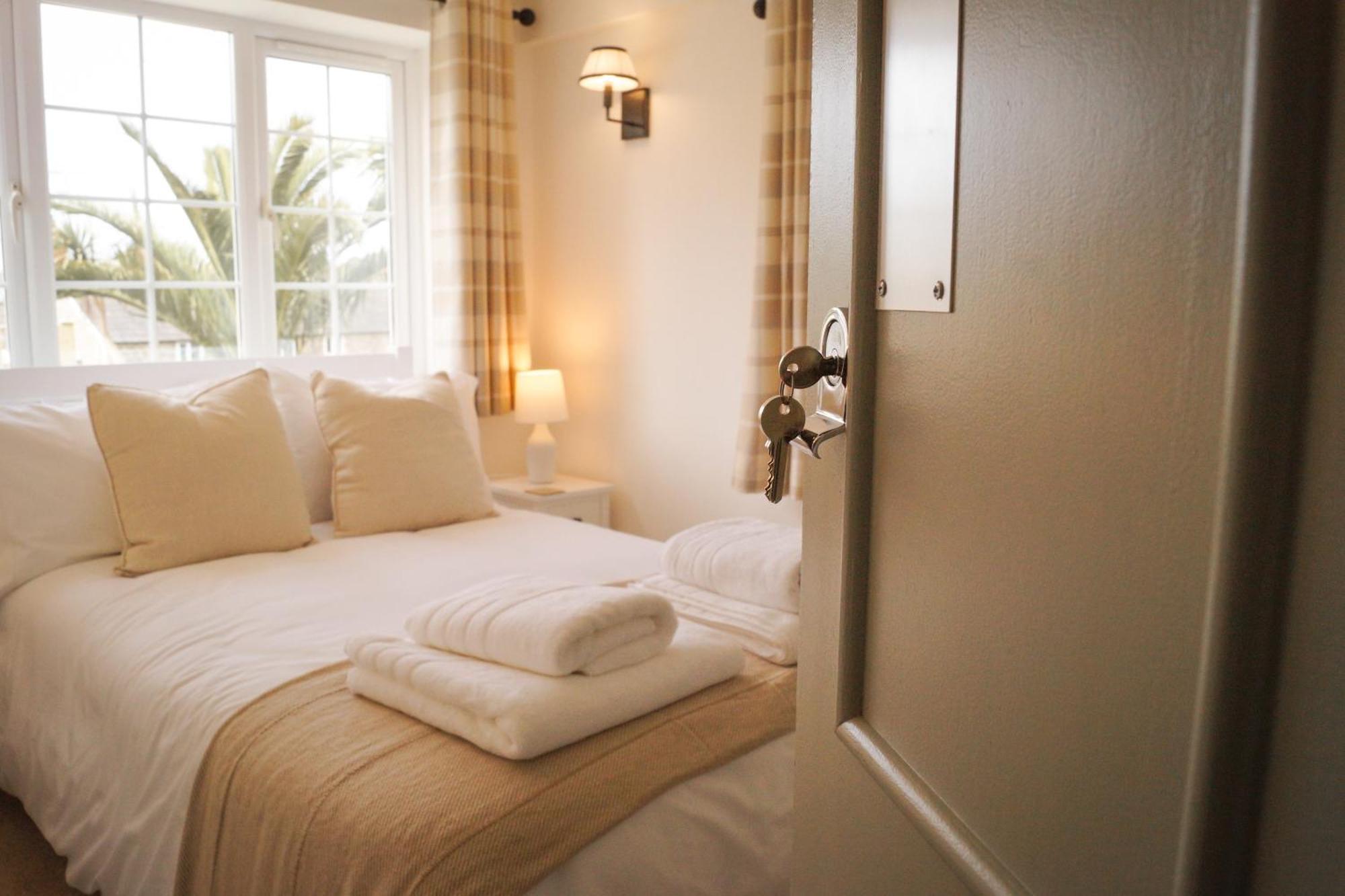 Lemon Tree Rooms - Newly Refurbished Coastal Stay Swyre Zewnętrze zdjęcie